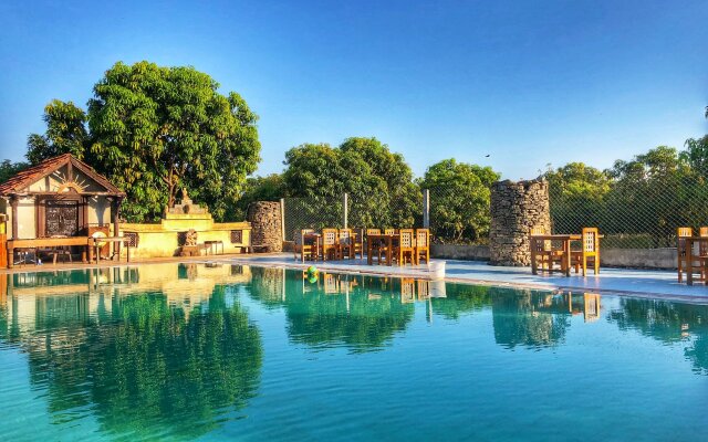 Gir Lions Paw Resort with Swimming Pool