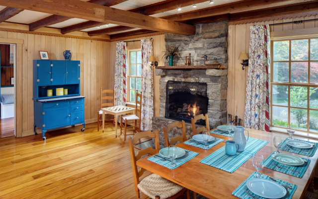 Historic Boone Tavern Hotel and Restaurant