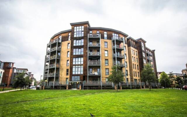 Modern Studio Apartment in Hackney