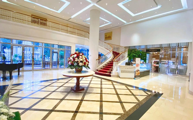 Ambhara Hotel