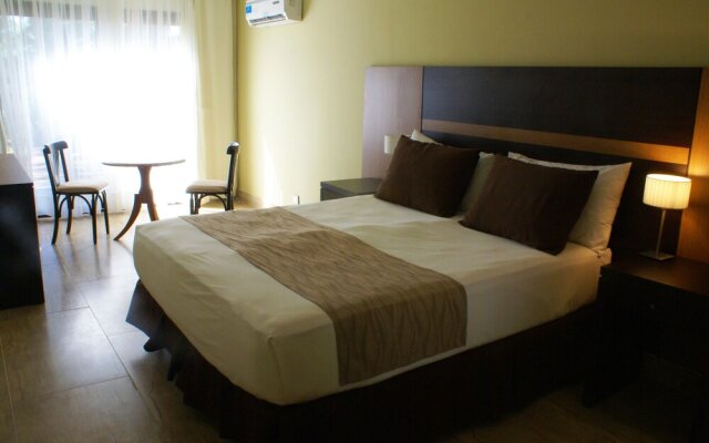 Pirayu Hotel & Resort