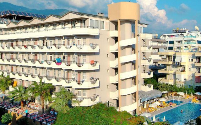 Hedef Kleopatra Golden Sun Hotel