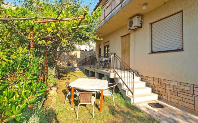 Apartment 1070