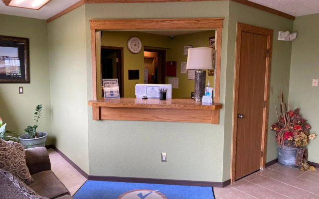 Americas Best Value Inn Kadoka