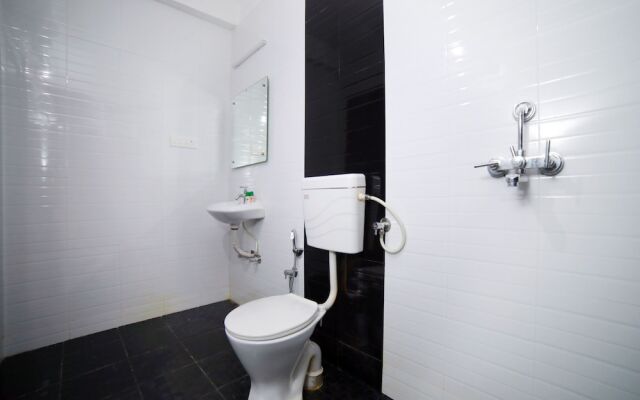 OYO 8420 Elite Inn