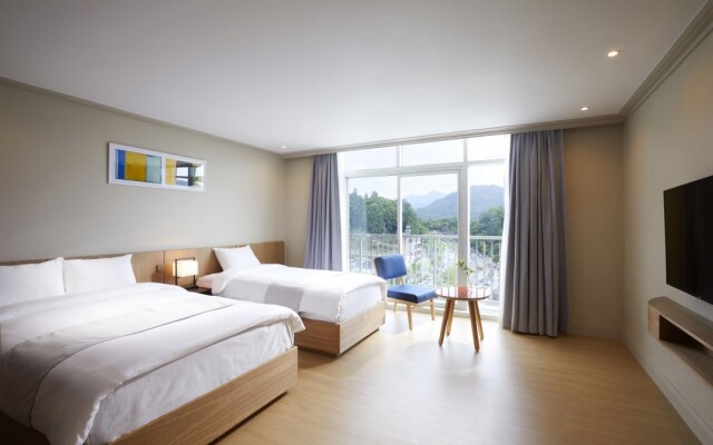 Jeonju Core Hotel