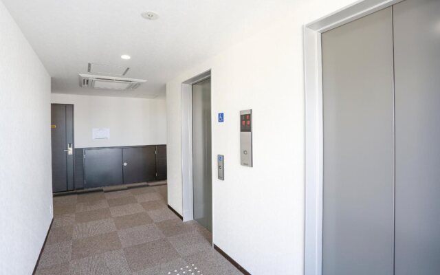 Universal Hotel Reborn