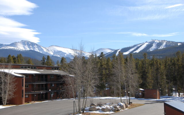 Beaver Village Condos by Staywinterpark