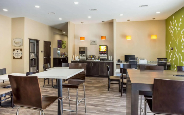 MainStay Suites Logan Ohio-Hocking Hills