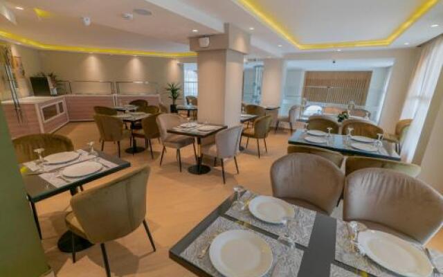 Hotel Yasmine