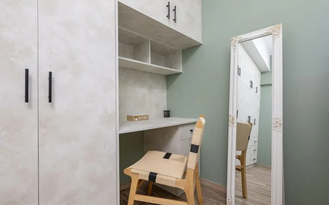 Evangelia's Residence