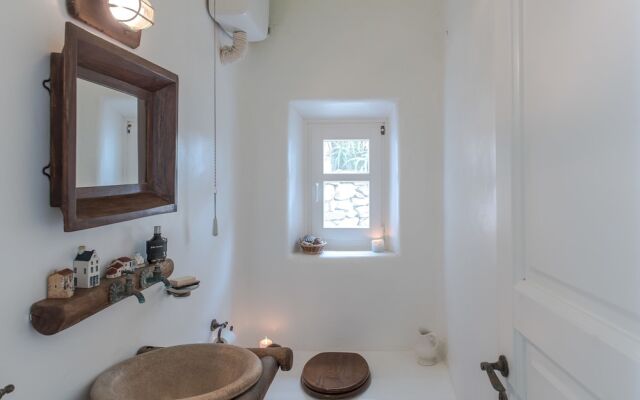 Villa Cycladic Breeze Tranquil & Private
