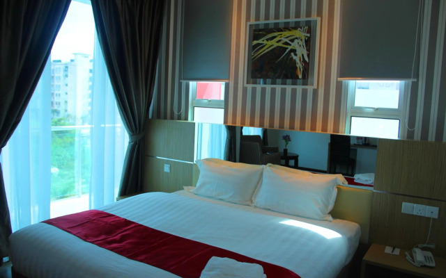 906 Premier Hotel