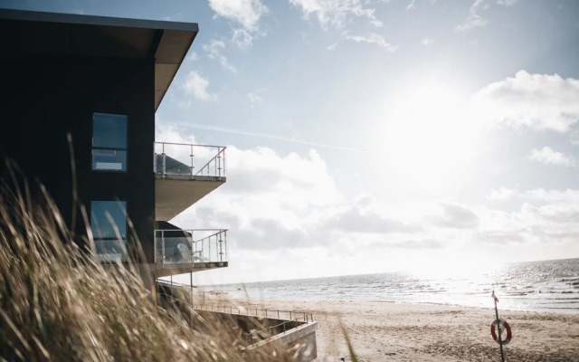 Ocean Hotel