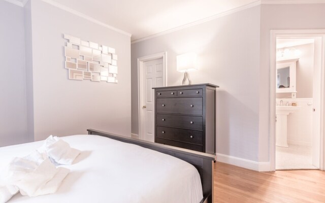 Lovely 2BR in South End by Sonder
