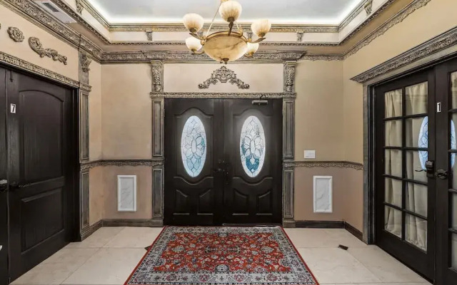 Stunning House wt 6Br 5bth SJ