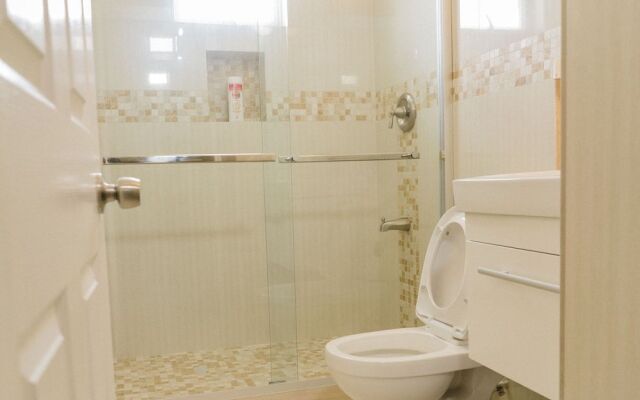 Ez Living Apartments