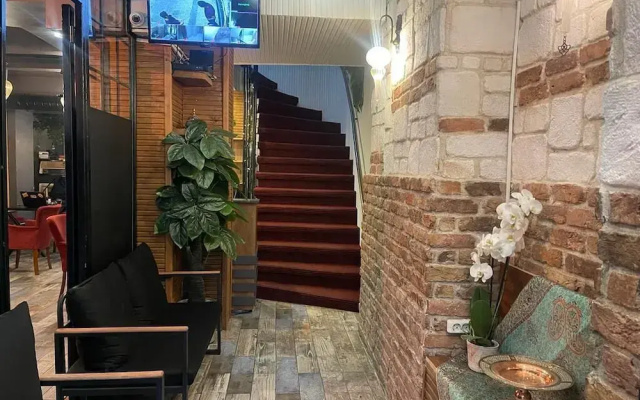 Aysa Hotel