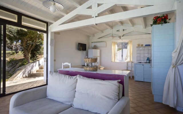 Villa Retreat With Mesmerizing sea View