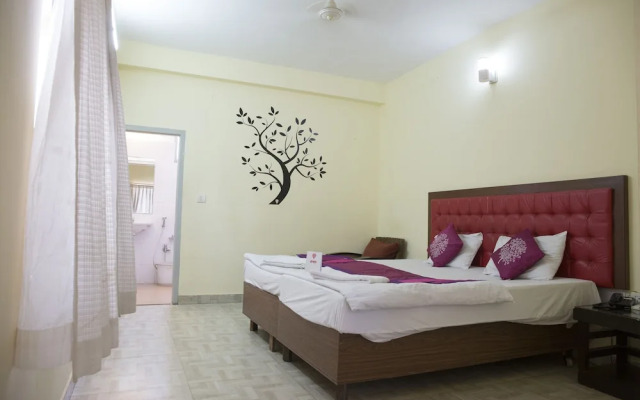 OYO Rooms Golden Beach