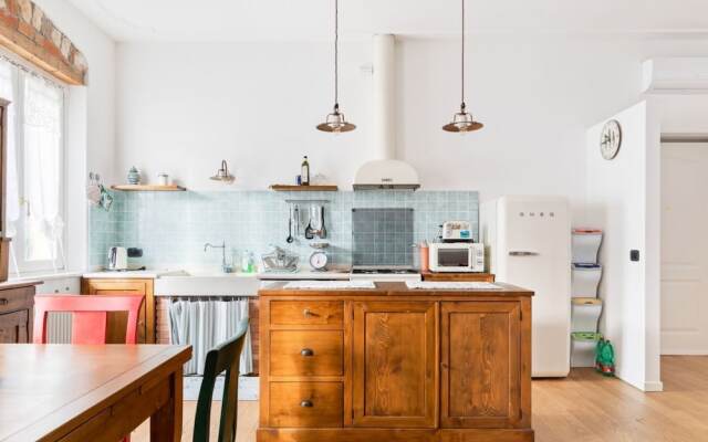 Veronetta Riverside Apartment