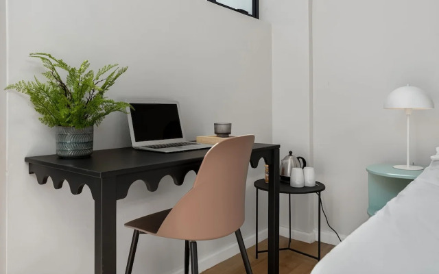 Neighbourgood First Crescent