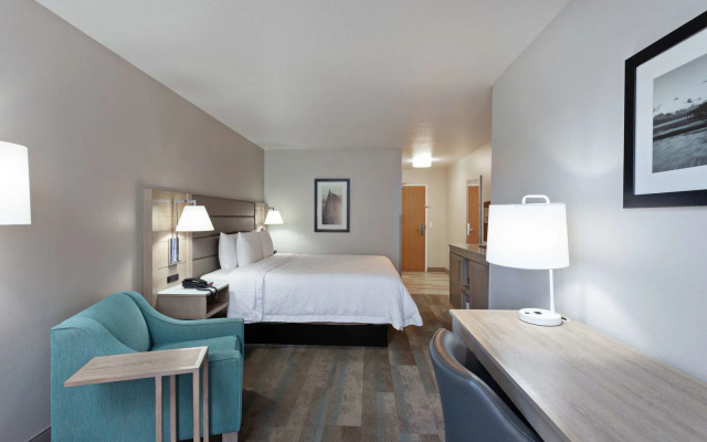 Hampton Inn & Suites Hermosa Beach