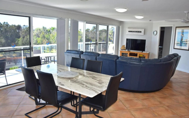 Ocean Shores Apartment 15