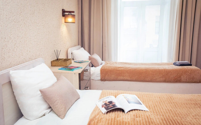 Floris на Дмитровском 7