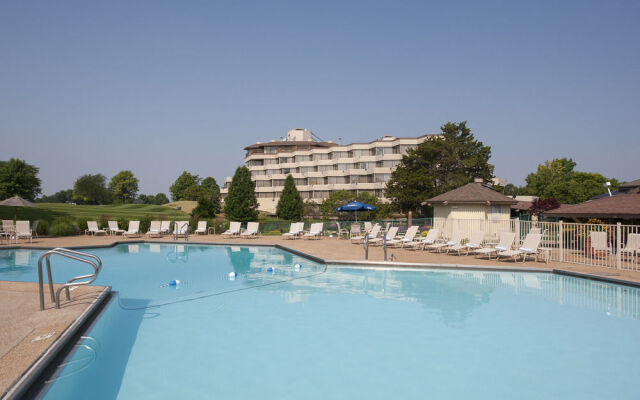 Hilton Chicago / Indian Lakes Resort