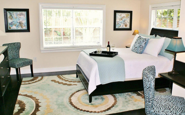 Island Sands Inn