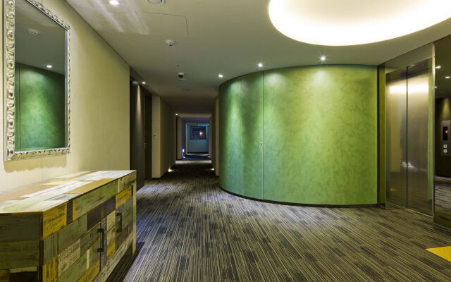Hotel MANU