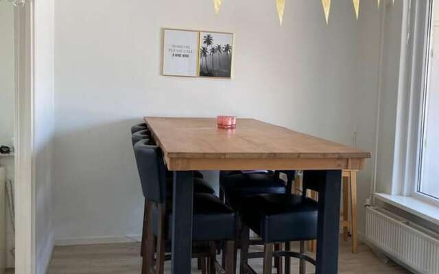 Charming 2-bed Apartment inc Balcony in Maastricht
