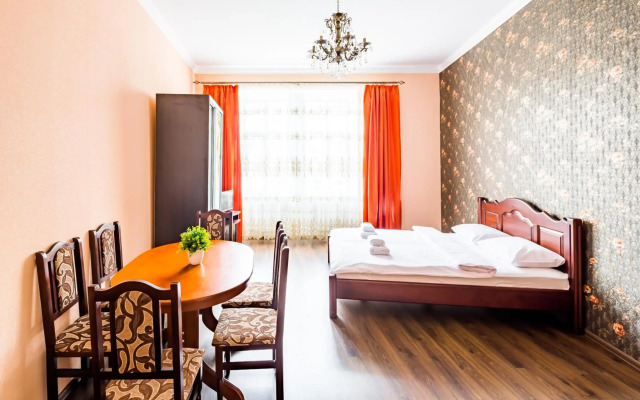 Design Apartment in Old City Centre