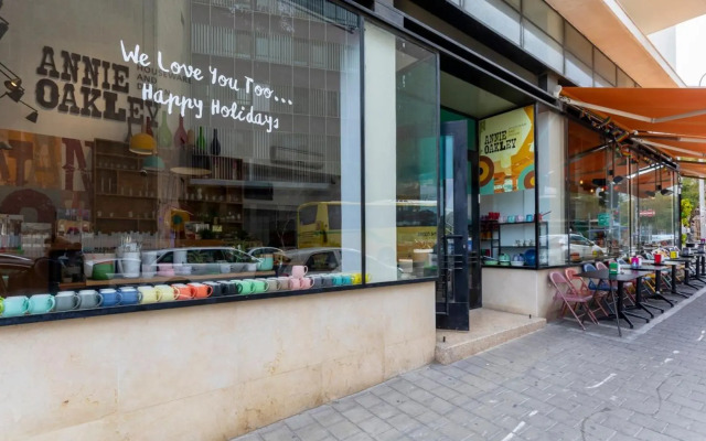 Fall In Love by HolyGuest