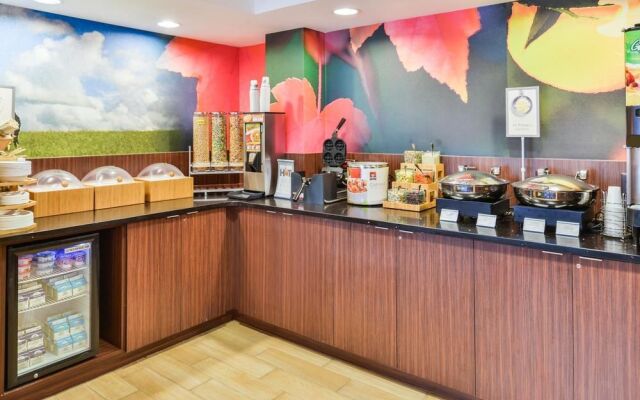 Fairfield Inn Corning Riverside