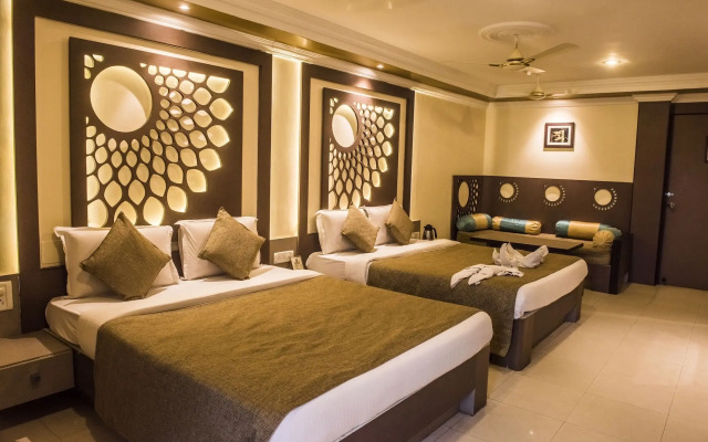 Hotel Pushpak