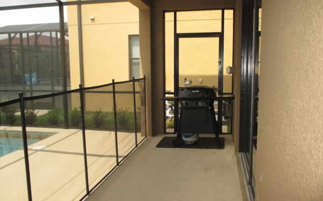 Solterra 6 Bedroom House w Pool - 7032SR