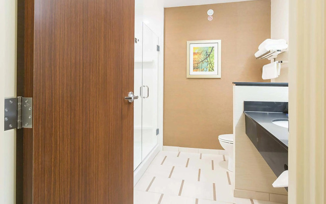 Fairfield Inn & Suites Jamestown