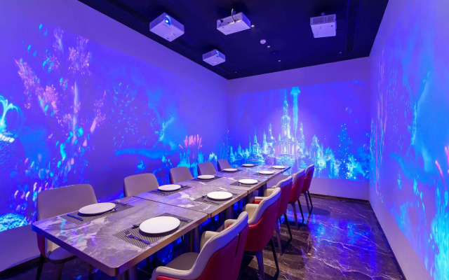 Howard Johnson By Wyndham Life Kunming Guandu Hotel