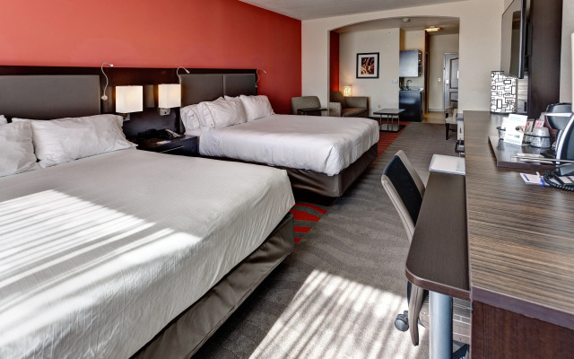 Holiday Inn Express & Suites Wichita Northwest by IHG