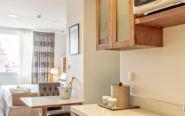 City Suites Beach Hotel
