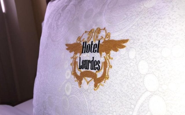 Hotel Lourdes La 62