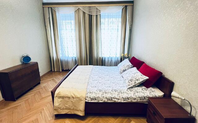 Апартаменты BFR (БФР) на Литейном проспекте 40