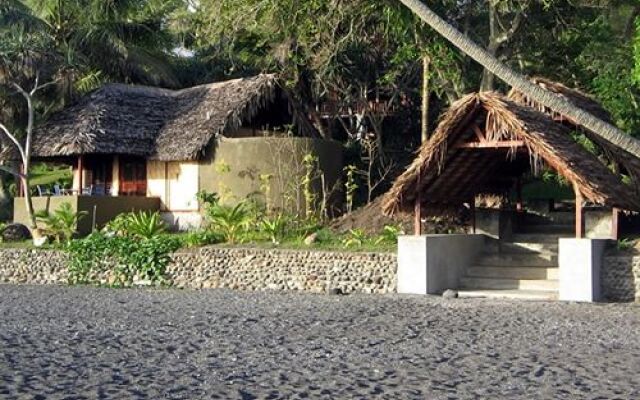 Tanna Lodge