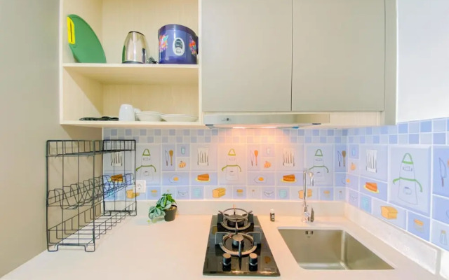 Good Place And Strategic Studio Gold Coast Apartment Pik