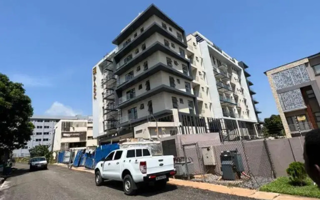 Park Apartments D-plus One bedroom + Living Room