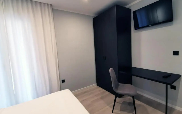 Upper Sea View Apartments