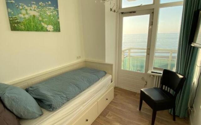 Berrie's Sea View