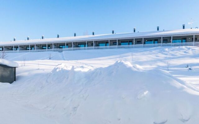 Skivillas 78 ukkohalla (1)